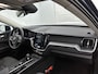 Volvo XC60 2.0 T6 AWD Core Bright | Panorama dak | Trekhaak | Stoel + Stuur
