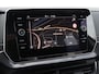 Volkswagen T-Cross 1.5 TSI R-Line | Afneembare trekhaak | Stoelverwarming | Achteruitrijcamera | Apple carplay / Android Auto |