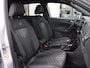 Volkswagen T-Cross 1.5 TSI R-Line | Afneembare trekhaak | Stoelverwarming | Achteruitrijcamera | Apple carplay / Android Auto |
