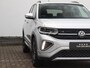 Volkswagen T-Cross 1.5 TSI R-Line | Afneembare trekhaak | Stoelverwarming | Achteruitrijcamera | Apple carplay / Android Auto |