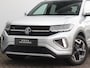 Volkswagen T-Cross 1.5 TSI R-Line | Afneembare trekhaak | Stoelverwarming | Achteruitrijcamera | Apple carplay / Android Auto |