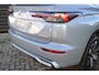Mitsubishi Outlander 2.4 PHEV Instyle+ Rijklaarprijs nu € 60.740,- Nieuw! Uit voorraad leverbaar & tijdelijk € 4.000,- korting!