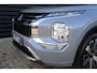 Mitsubishi Outlander 2.4 PHEV Instyle+ Rijklaarprijs nu € 60.740,- Nieuw! Uit voorraad leverbaar & tijdelijk € 4.000,- korting!