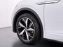 Volkswagen ID.4 GTX Advantage 4Motion 77 kWh VAN €32.900,- NU VOOR SLECHTS €29.877,- Uw LENTEVOORDEEL €3.023,-300PK | SOH 90% | WARMTEPOMP | 20 INCH | TREKHAK ELEKTRISCH UITKLAPBAAR | ACC CRUISE CONTROLE | STOEL + STUURWIELVERWARMING | MATRIX-LED-KOPLAMP (IQ.LIGHT) | RIJKLAAR GELEVERD MET 12 MND BOVAG GARANTIE