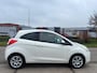 Ford Ka 1.2 Titanium Airco Electric pakket Audio-CD/MP3 LMV 15" Colorpakket ABS 2 x airbag Getint glas Dealeronderhoud Nieuwe Apk!