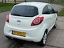 Ford Ka 1.2 Titanium Airco Electric pakket Audio-CD/MP3 LMV 15" Colorpakket ABS 2 x airbag Getint glas Dealeronderhoud Nieuwe Apk!