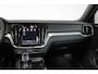 Volvo V60 T8 Plug-in hybrid AWD Plus Dark | Harman Kardon Premium Audio | 360° Parkeercamera | Parkeersensoren voor en achter | Google Infotainment | Nappa Lederenbekleding | Panoramadak | Parkeerverwarming | Head-Up Display | 19" 5-Spaaks Black / Diamond Cut velgen