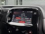 Peugeot 108 1.0 e-VTi 72pk 5D Allure | All Season Banden | Achteruitrij Camera | Climate Control | 15 Inch Lichtmetalen Velgen