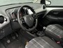 Peugeot 108 1.0 e-VTi 72pk 5D Allure | All Season Banden | Achteruitrij Camera | Climate Control | 15 Inch Lichtmetalen Velgen