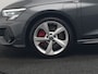 Audi A3 Sportback 45 TFSI e S edition Competition Plug In Hybrid 245pk Dealer O.H. PHEV | 2x S Line | Sportstoelen Massage | Adaptive Cruise | Bang & Olufsen | Matrix LED | 18"L.M | Sfeerverlichting | Apple Carplay | Virtual | Keyless | Blis | Navigatie | DAB |