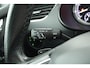 Skoda Octavia Combi 1.5 TSI 150pk DSG Sport Business Panoramadak Stoelverwarming Navigatie