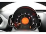 Toyota Aygo 1.0 VVT-i x-joy | Automatische Airco | Privacy Glas | Led Verlichting | Lichtmetalen Velgen |