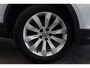 Volkswagen T-Roc 1.0 TSI Style PDC Camera ACC Navi 24 Maanden garantie* (Vraag naar de voorwaarden)