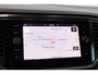 Volkswagen T-Roc 1.0 TSI Style PDC Camera ACC Navi 24 Maanden garantie* (Vraag naar de voorwaarden)