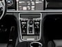 Porsche Panamera Sport Turismo 4.0 Turbo | VIERWIELBESTURING | SFEERVERLICHTING | SOFTCLOSE | TV SCHERMEN ACHTER | PASM LUCHTVERING | SPORTUITLAATSYSTEEM | 21 INCH 911 TURBO DESIGN | AGAATGRIJS | PANORAMA/SCHUIF-KANTELDAK | PDLS+ | 360 CAMERA |