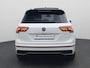 Volkswagen Tiguan 1.4TSIeHybrid 180kW/245PK R-Line Black Style DSG · Panoramadak · Apple Carplay/Android Auto · Camera + Parkeersensoren
