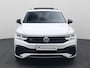 Volkswagen Tiguan 1.4TSIeHybrid 180kW/245PK R-Line Black Style DSG · Panoramadak · Apple Carplay/Android Auto · Camera + Parkeersensoren