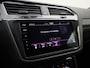 Volkswagen Tiguan 1.4TSIeHybrid 180kW/245PK R-Line Black Style DSG · Panoramadak · Apple Carplay/Android Auto · Camera + Parkeersensoren