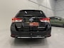 Toyota Auris Touring Sports 1.8 Hybrid Lease pro PANO/LED/TREKHAAK/CAMERA/LEER-STOF SP.STOEL/DAB/17"/LANE-ASSIST/ECC/CRUISE/PRIVACY/VOLLEDIG TOYOTA DEALER ONDERHOUD/ZO MEENEEMPRIJS