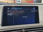 Peugeot 3008 1.2 PURE TECH ACTIVE DISTRIBUTIEKETTING VERVANGEN NAVIGATIE APPLE CARPLAY/ANDROID RIJSTROOKSENSOREN TREKHAAK ZEER MOOI !! SLECHTS 64859 KM !!