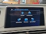 Peugeot 3008 1.2 PURE TECH ACTIVE DISTRIBUTIEKETTING VERVANGEN NAVIGATIE APPLE CARPLAY/ANDROID RIJSTROOKSENSOREN TREKHAAK ZEER MOOI !! SLECHTS 64859 KM !!