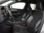 Volvo XC40 1.5 T4 Plug-in hybrid R Design | Leder/Alcantara | Carplay | Navigatie | Parkeerverwarming | Keyless | Cruise control | Parkeerhulp | Climate control | Full LED | PHEV