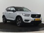 Volvo XC40 1.5 T4 Plug-in hybrid R Design | Leder/Alcantara | Carplay | Navigatie | Parkeerverwarming | Keyless | Cruise control | Parkeerhulp | Climate control | Full LED | PHEV