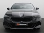 BMW 5-Serie Touring 530e xDrive 299PK Aut. M-Sport, Panoramadak, Head-Up Display, Stoelverwarming & ventilatie, Bowers & Wilkins Audio, Elektr. Achterklep, Trekhaak, 21" LM Velgen