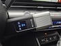 Hyundai Kona 1.6 GDI HEV Comfort Smart Automaat / Dealer onderhouden / Trekgewicht 1300 kg / All season banden / Stuur- & Stoel verwarming / Achteruitrijcamera / Apple Carplay Android Auto / Elektrische achterklep / Adaptief cruise control / Keyless Entry/Start /