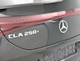 Mercedes-Benz CLA 250+ Launch Edition 85 kWh | Trekhaak | Memorypakket voorstoelen | Panoramadak | Warmtepomp | Nightpakket | Multibeam LED | GUARD 360° vehicle protection | 19 inch AMG velgen |