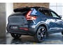 Volvo XC40 B4 Plus Black Edition | Schuif/Kanteldak | 360º Visual Park Camera | Harman Kardon Premium Audio | 20" Lichtmetalen Wielen |