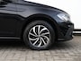 Volkswagen Polo 1.0 TSI Life Business 95PK | Navigatie | Led | Stoelverwarming | Cruise control