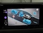 Volkswagen Golf 1.0 eTSI Life | Stoelverwarming | Camera | Massage | Carplay | Memory | Navigatie | Full LED | Sfeerverlichting | Adaptive cruise