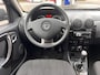 Dacia Duster 1.6 Lauréate 2wd Airco Cruise control Trekhaak