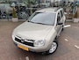 Dacia Duster 1.6 Lauréate 2wd Airco Cruise control Trekhaak