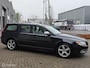 Volvo V70 2.0T 203pk H6 R-Edition Navi Volleder Trekhaak PDC