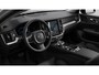 Volvo V60 2.0 T8 Plug-in hybrid AWD Plus Perform. Ed. Dark / Pano. dak / Elek. verstelbare stoelen / Voor+achter+stuur verwarmd / 19" velgen / Harman Kardon / Leder / 360 camera /