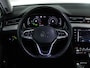 Volkswagen Passat Variant GTE 1.4 TSI 218 PK PHEV Highline | LED Matrix IQ | Trekhaak | Navigatie PRO | 360 Camera | Side Assist |