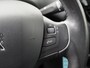 Peugeot 2008 1.2 PureTech Blue Lion - Navigatie - Cruise Control - Lichtmetalen velgen - Trekhaak