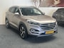 Hyundai Tucson 1.6 T-GDI COMFORT 177 PK AUTOMAAT NAVIGATIE CRUISE CONTROL BLUETOOTH TELEFOON APPLE CARPLAY/ANDROID ACHTERUITRIJCAMERA AFN. TREKHAAK ZEER MOOI !! 1411