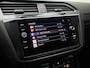 Volkswagen Tiguan 1.5TSI/150PK R-Line DSG · Panoramadak · Apple/Android Car Play  · Camera · Stoel -& Stuurverwarming