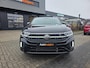 Volkswagen T-Roc 1.5 TSI R-Line Edition| Met panoramadak, stoelverwarming, elektrische achterklep en virtual cockpit!