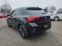 Volkswagen T-Roc 1.5 TSI R-Line Edition| Met panoramadak, stoelverwarming, elektrische achterklep en virtual cockpit!