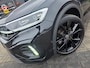 Volkswagen T-Roc 1.5 TSI R-Line Edition| Met panoramadak, stoelverwarming, elektrische achterklep en virtual cockpit!
