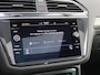 Volkswagen Tiguan 1.5 TSI 150 pk DSG R-Line Business | Panorama dak | Harman Kardon | 20'' LM | Matrix Led | App Connect | Stoel + Stuurverwarming | ACC | Elektrische Klep | Camera |