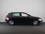 Volkswagen Golf 1.4 eHybrid Style 204 pk Automaat (DSG) | Navigatie | Parkeersensoren | Autom. airco (3 zones) | Stoelverwarming | LED koplampen |