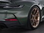 Porsche 911 GT3 992 |dealer onderhouden|Oakgreen metallic|neodyme wielen|keramisch|Bose|lift|sportuitlaat|sport chrono|18-voudig|carbon interieur|matrix LED|