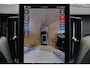Volvo XC60 T8 Recharge AWD Ultra Black Edition - Panorama/schuifdak - IntelliSafe Assist & Surround - 360º Camera - Harman/Kardon audio - Adaptieve LED koplampen - Verwarmde voorstoelen, stuur & achterbank - Parkeersensoren voor & achter - Elektr. bedienb. voorstoelen met geheugen - Head up display - Draadloze tel. lader - Extra getint glas - 21' LMV