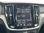 Volvo V60 2.0 B3 Inscription Elek.Trekhaak Stoel/Stuurverw Leer Memory Adap.Cruise NL-Auto!