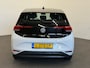 Volkswagen ID.3 Life 58 kWh Navigatie Apple Carplay/Android Auto Parkeersensoren achter Adaptive Cruise Control Stoel- en stuurverwarming Full Led Climate Control